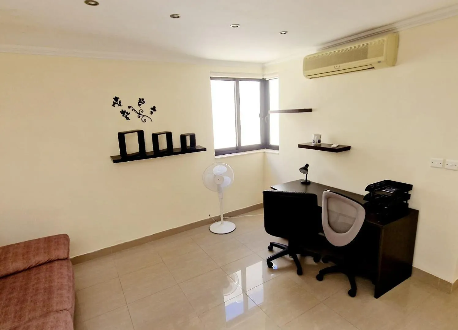 Spacious Central Sliema Penthouse Apartment 0*,  Malta